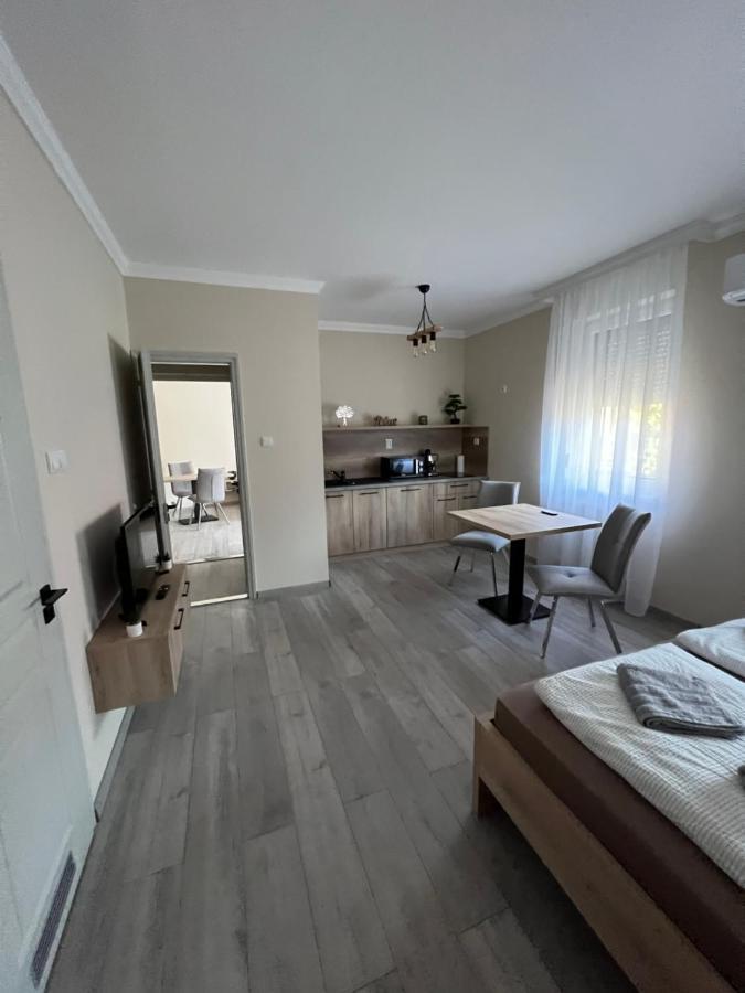 Alina Apartmanok Hajdúszoboszló 외부 사진