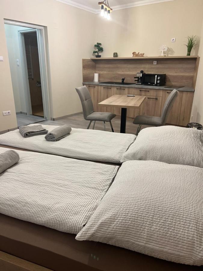 Alina Apartmanok Hajdúszoboszló 외부 사진